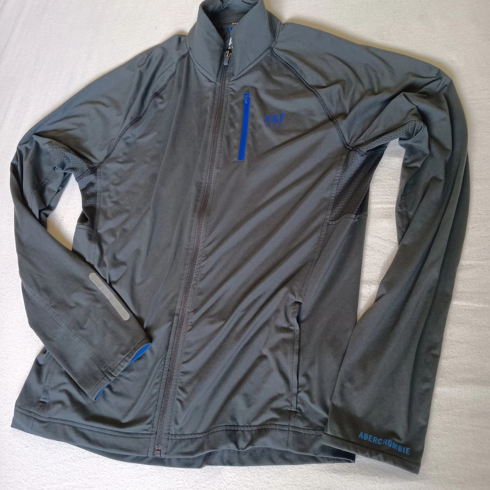 Abercrombie & Fitch Gray Men's Athletic Sweater(Has Tiny Flaws/see Photos)
